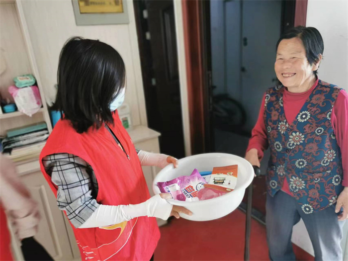 滨河新区街道举办多样助残志愿活动，让“有碍”变“有爱”